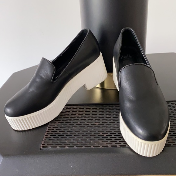 Shelly’s London shoes - Picture 8 of 13